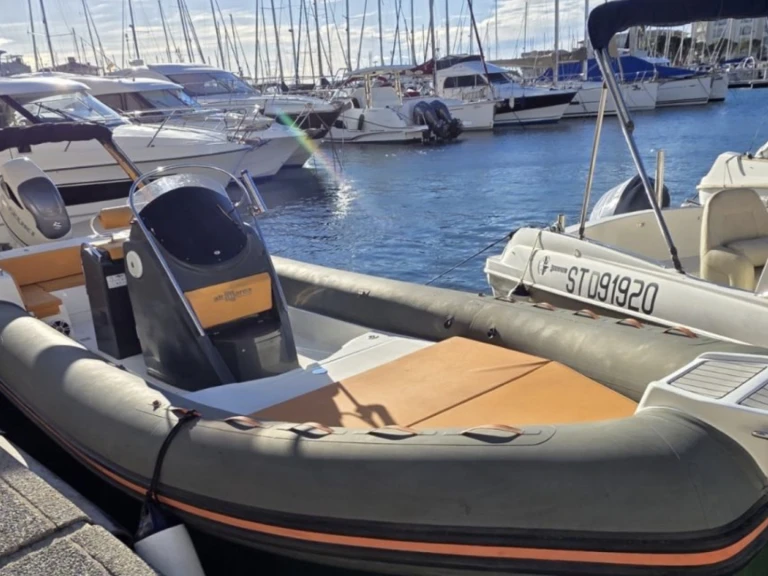Wynajem łodzi Cannes tanio Wave 27