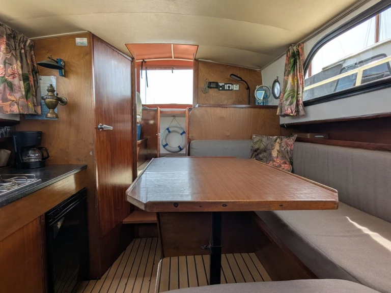 Wynajem łodzi Curtevenne 830AK w Bunschoten na SamBoat 