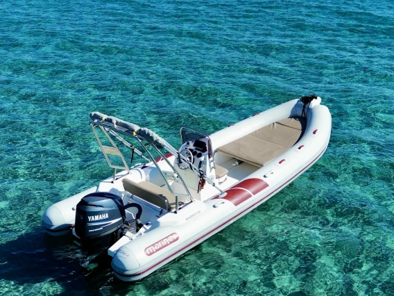 Wynajem Łódż półsztywna Mariner z patentem 