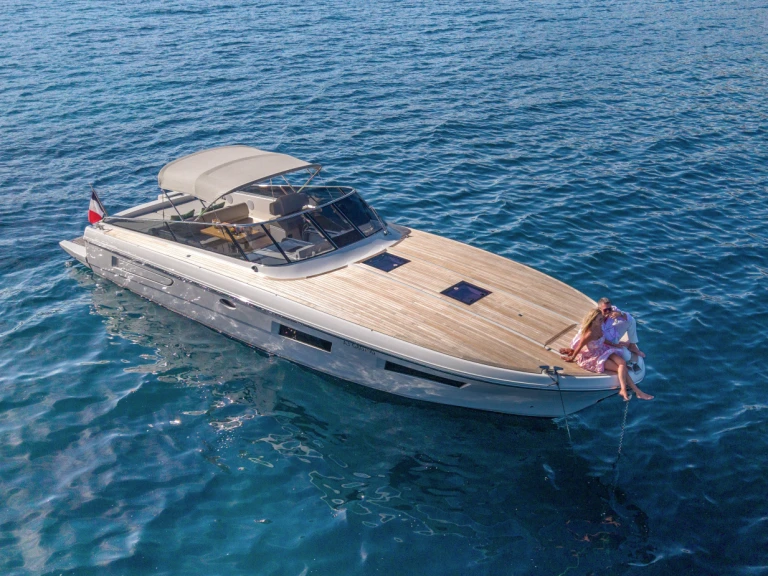 Wynajmij Itama Itama 45 w Saint-Raphael
