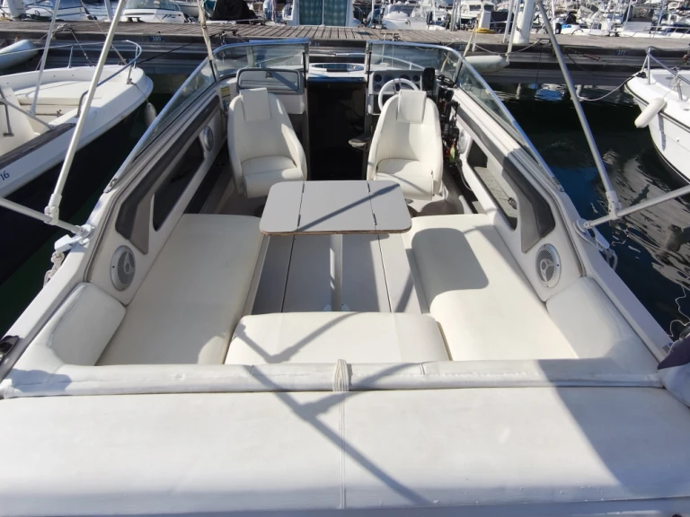 Wynajem w Saint-Raphael- Four Winns Sundowner 195 na SamBoat