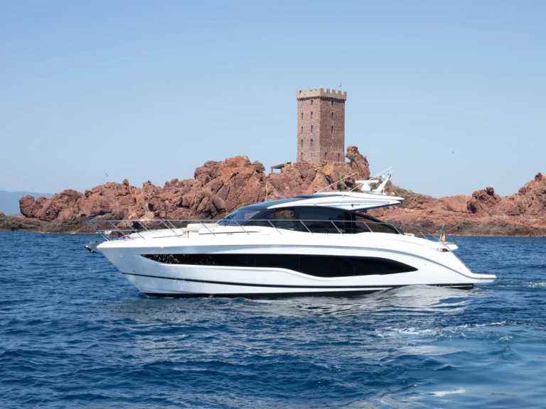 Wynajem w Port de Saint Tropez- Princess Princess V55 na SamBoat