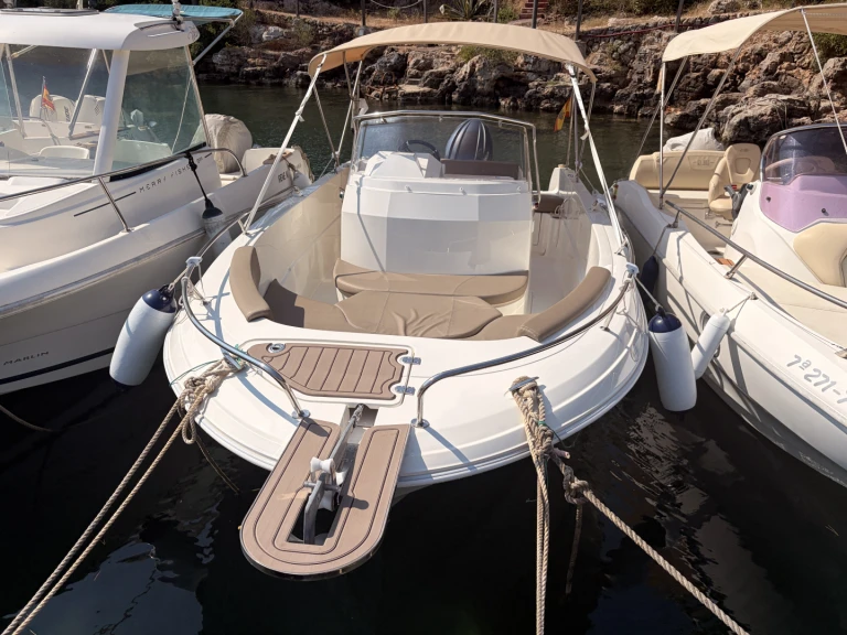 Wynajmij Motorówka z lub bez skippera Pacific Craft w Ciutadella de Menorca