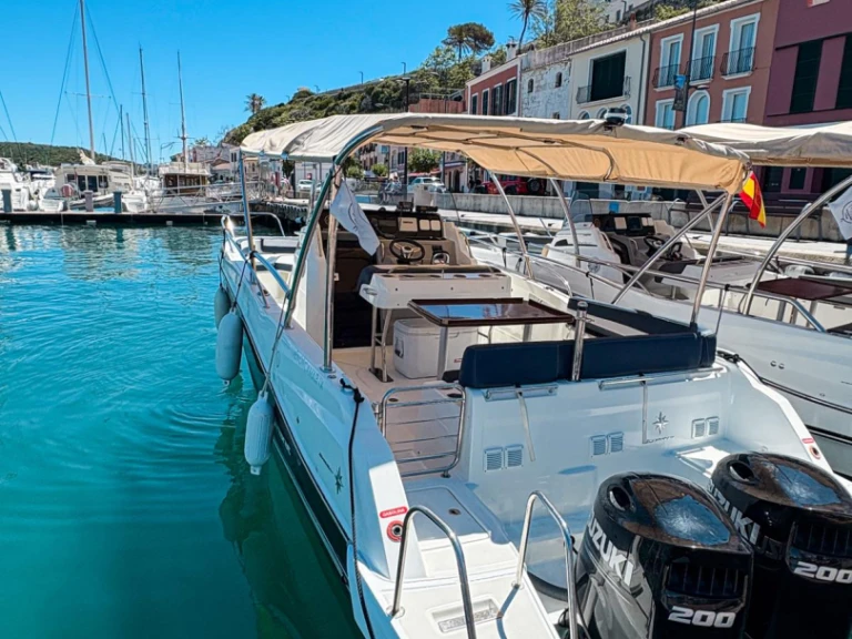 Wynajem w Mahon- Jeanneau Cap Camarat 9.0 CC na SamBoat
