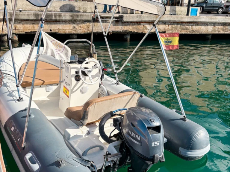 Wynajem łodzi Lomac Lomac 400 Open GL w Mahon na SamBoat 