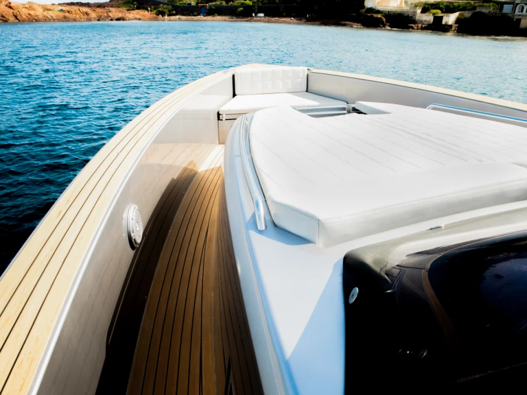 Wynajmij Motorówka z lub bez skippera Pardo Yachts w Saint-Tropez