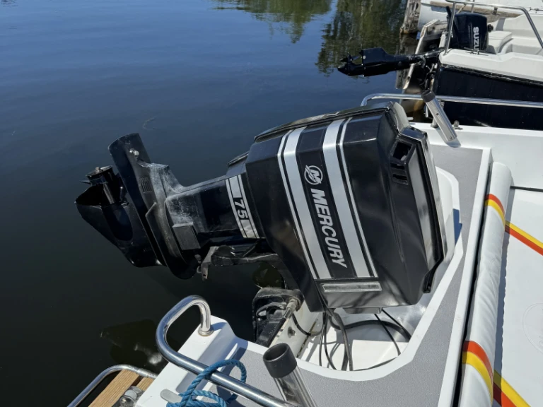 Wynajem Motorówka w Gastes - Sbpem S570
