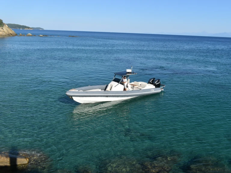 Wynajem łodzi Skiathos tanio Shadow 36