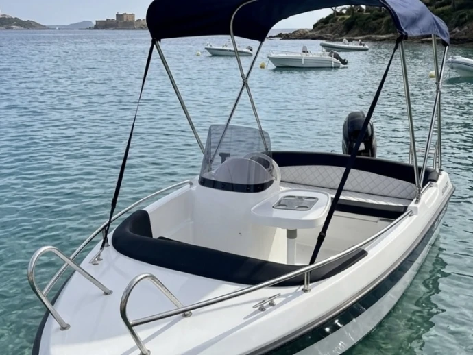Wynajem w Francja- SZKUTNICZY ZAKLAD Kruger Laser na SamBoat