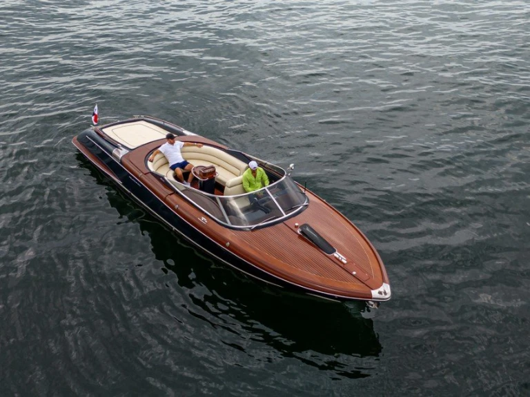 Wynajem łodzi Riviera 33' w Panama City Beach na SamBoat 
