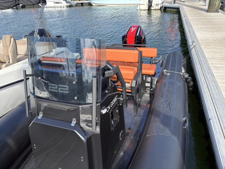 Wynajem łodzi Ouistreham tanio Navigator 22