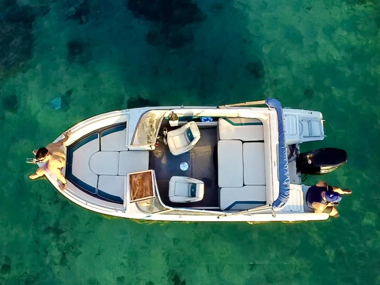 Wynajem w Sant Antoni de Portmany- Four Winns Freedom 180 na SamBoat