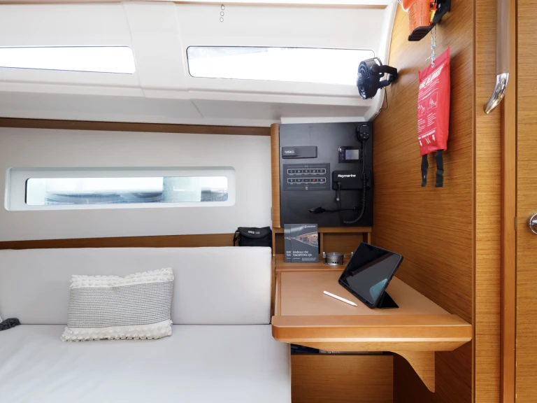 Wynajem łodzi Kos tanio Sun Odyssey 380