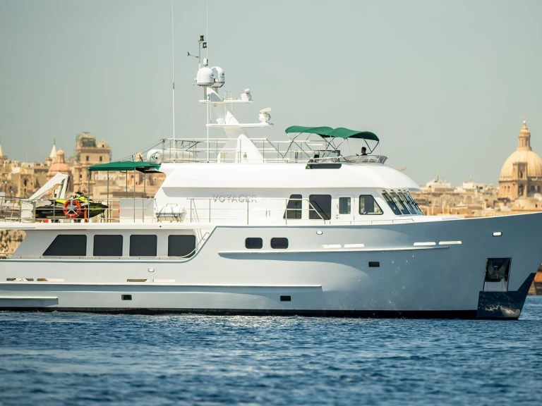 Luksusowy jacht do wynajmu w Kalkara w najlepszej cenie
