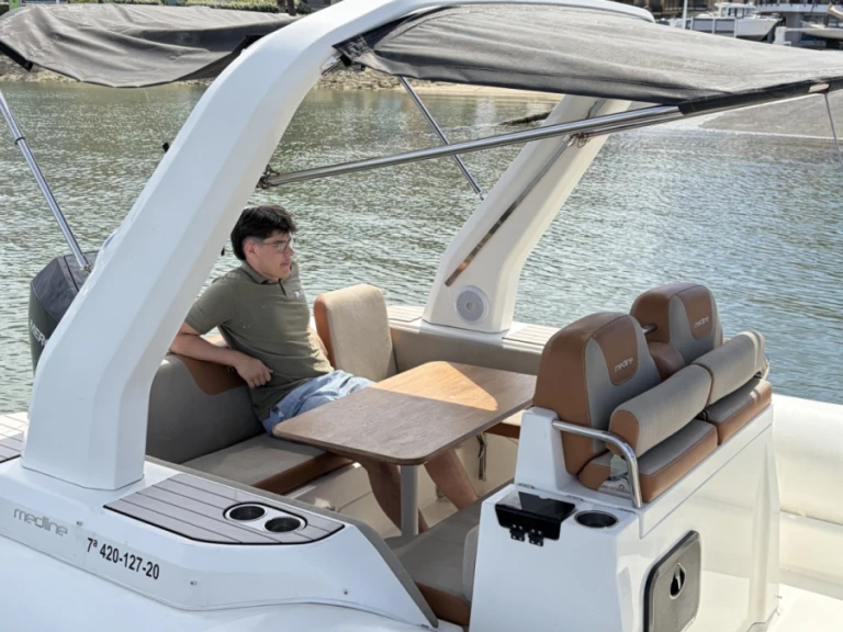 Wynajmij Zodiac Medline 7.5 w Arcachon
