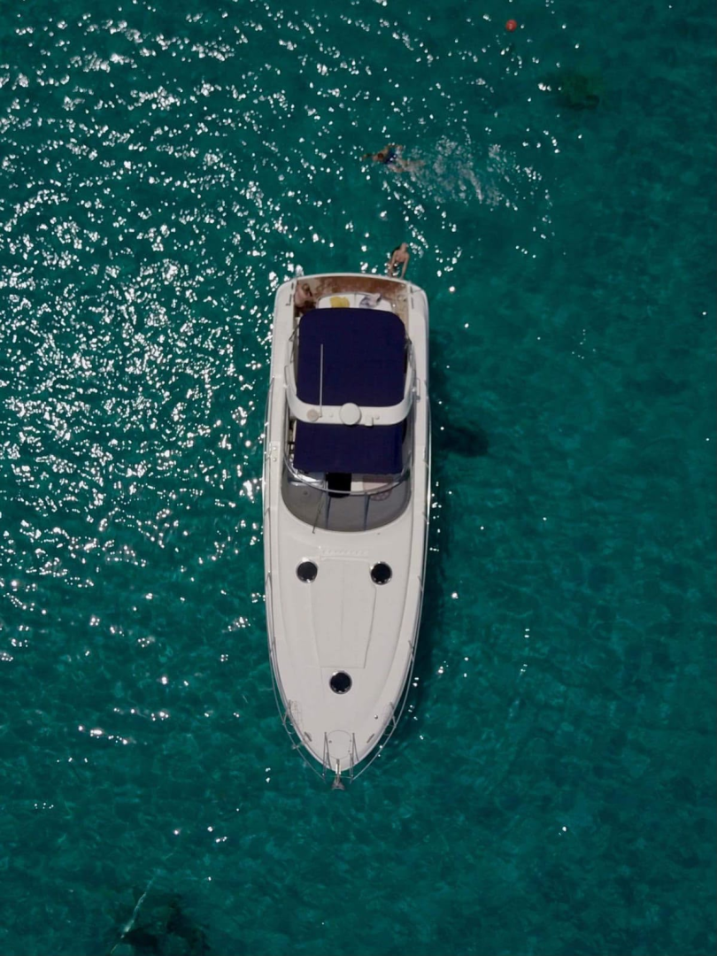 Wynajem łodzi Valletta tanio Bavaria 38