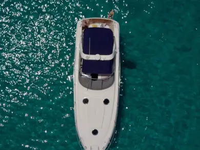 Wynajem łodzi Valletta tanio Bavaria 38