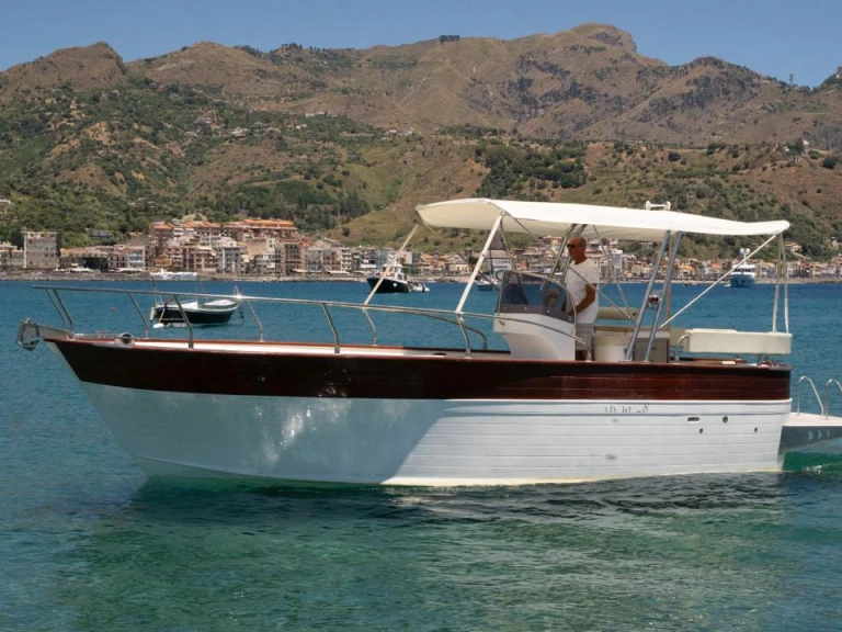 Wynajem Motorówka w Giardini-Naxos - viveur 28 open
