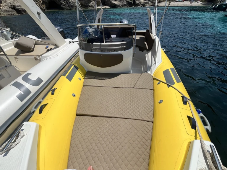 Wynajem łodzi Aquamax B23F w Hvar na SamBoat 