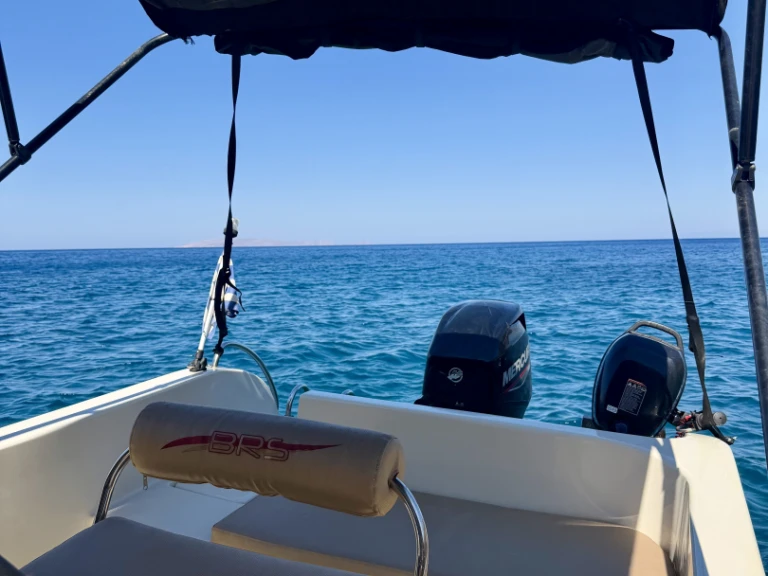 BRS BRS500 między profesjonalistami a osobami prywatnymi w Heraklion Municipality