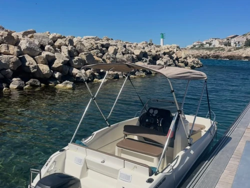 Wynajem łodzi Quicksilver Activ 505 Open w Marsylia na SamBoat 