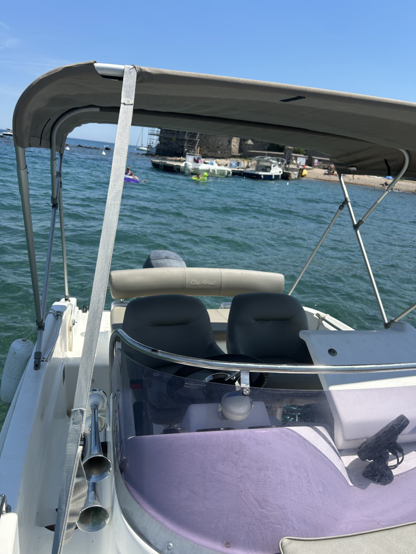 Wynajem w Le Cap d'Agde- B2 Marine 572 DC na SamBoat