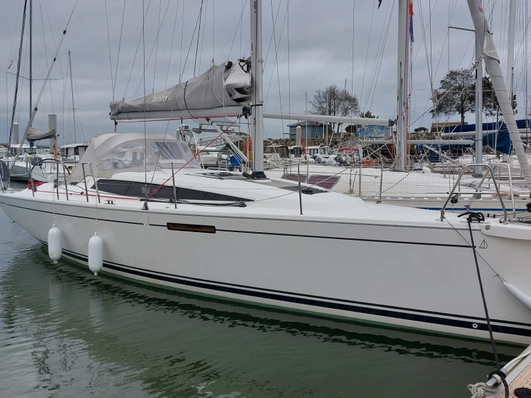 Wynajem łodzi Dehler Dehler 34 w Loctudy na SamBoat 