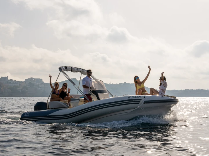Wynajem Łódż półsztywna w Palma de Mallorca - Zodiac NZo 600 