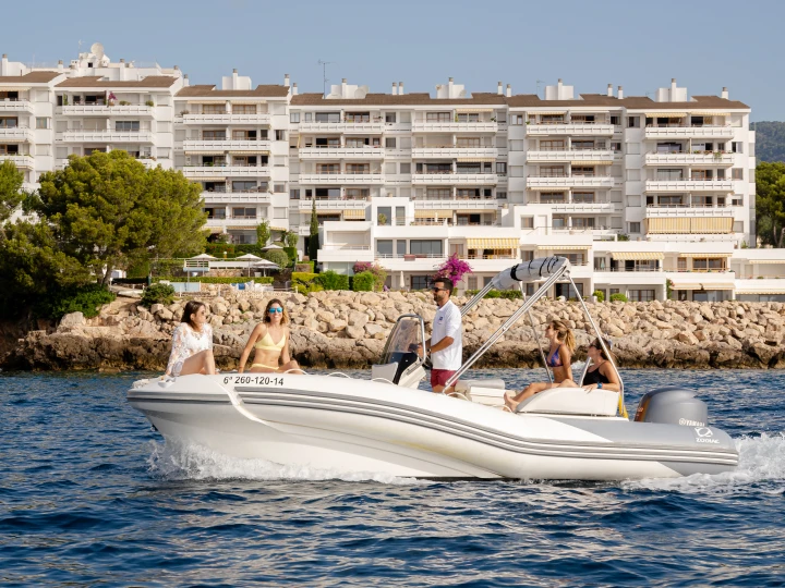 Wynajem łodzi Zodiac NZo 600  w Palma de Mallorca na SamBoat 