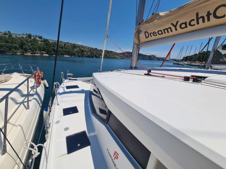 Wynajem łodzi Fountaine Pajot Lucia 40 w Zaton na SamBoat 