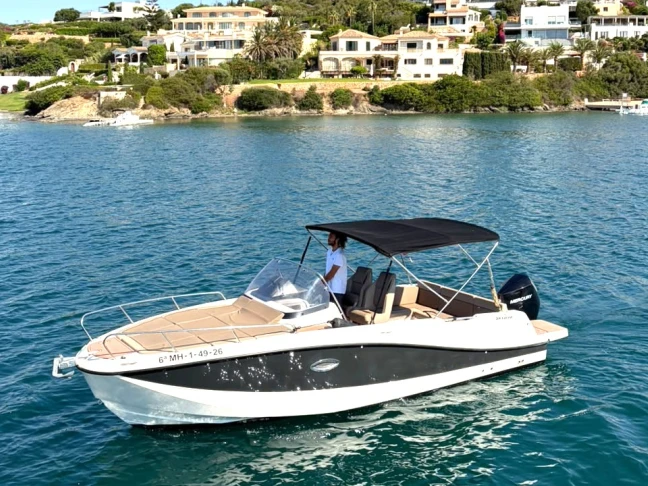 Wynajem łodzi Quicksilver Activ 755 Sundeck w Mahon Port na SamBoat 