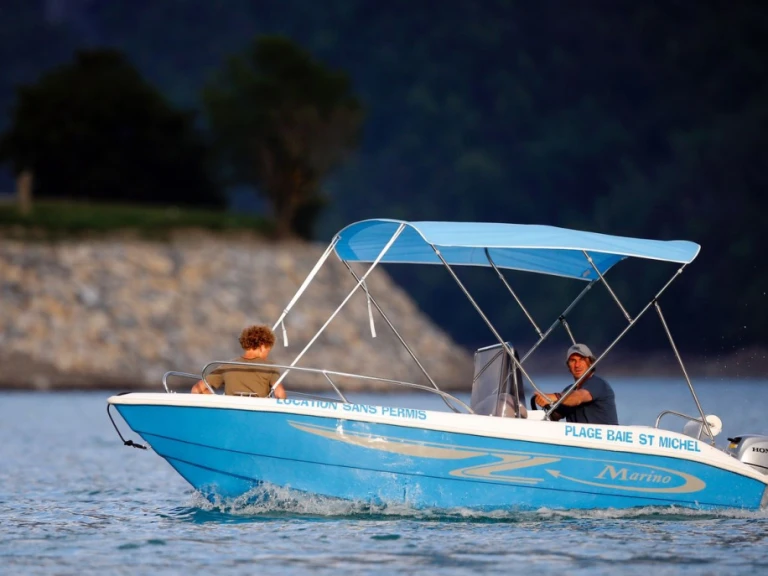 Wynajem łodzi Marino 450 w Marsylia na SamBoat 