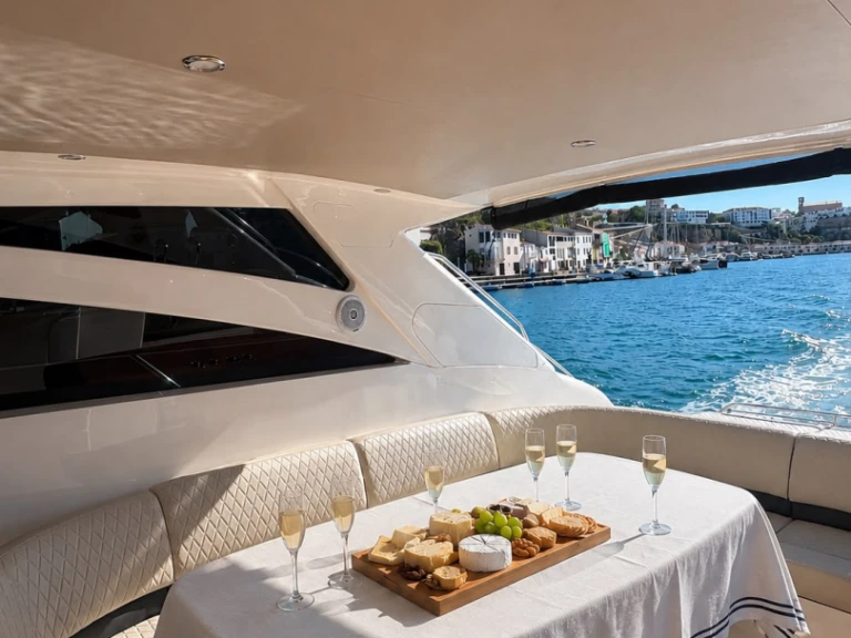 Wynajem w Mahon- Princess Princess V58 na SamBoat
