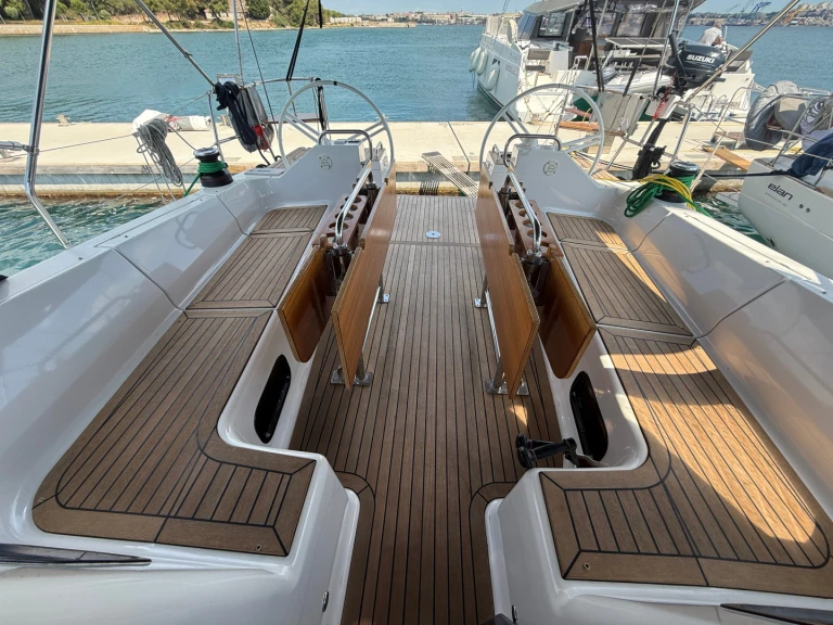 Wynajem w Pula- Elan Impression 45.1 na SamBoat