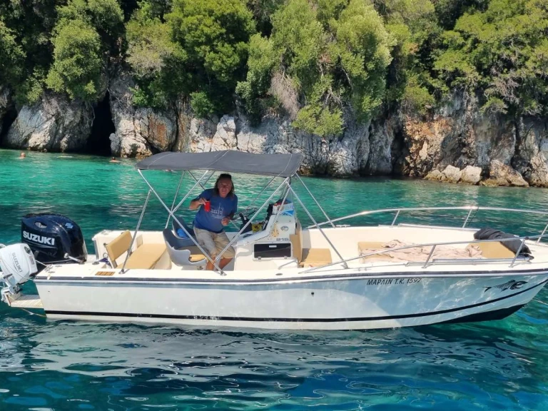 Wynajem w Korfu- White Shark White Shark 215 na SamBoat