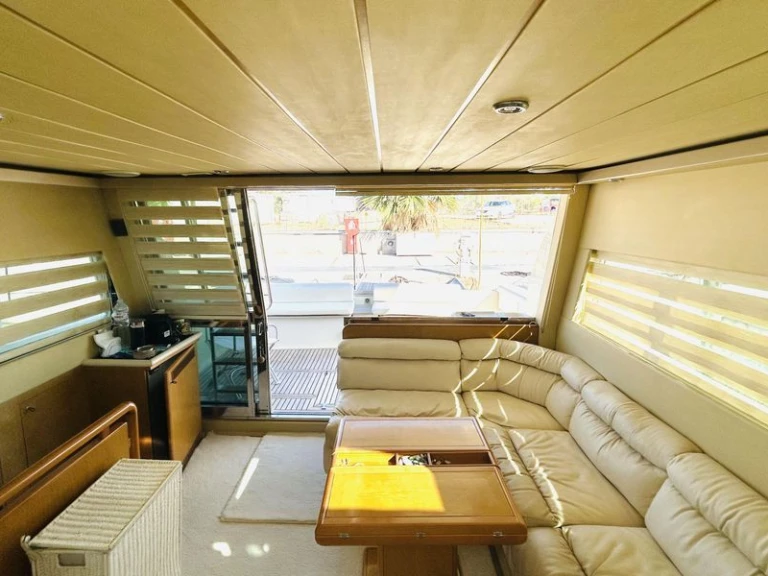 Wynajem Luksusowy jacht w Saint-Raphael - Ferretti Altura 45 Fly