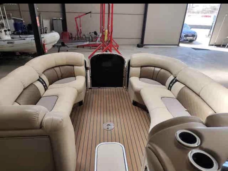 Wynajmij Motorówka z lub bez skippera Pacific Craft w Lepe