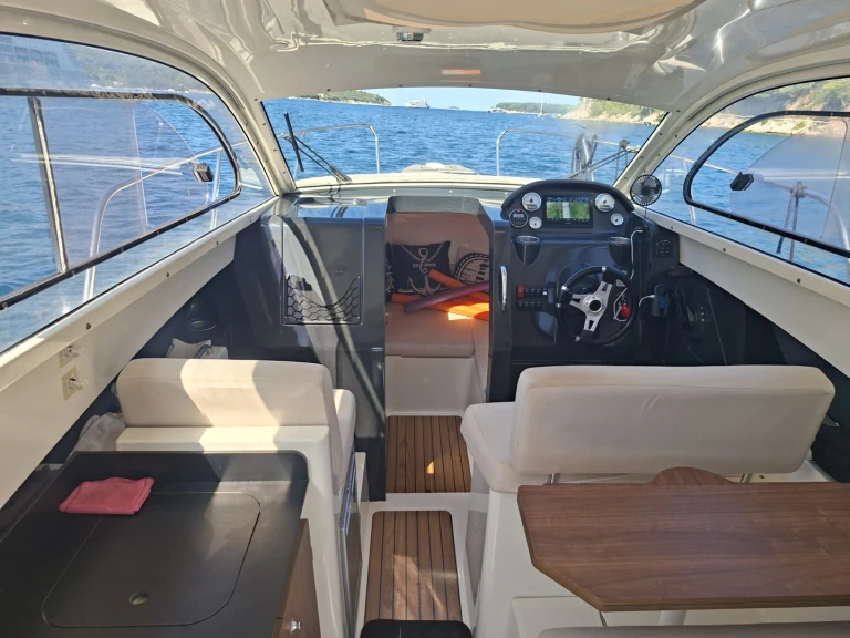 Wynajem łodzi Quicksilver Activ 705 Weekend w Dubrownik na SamBoat 