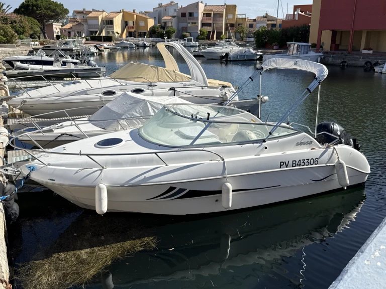 Wynajmij Sessa Marine Islamorada 21 w Francja