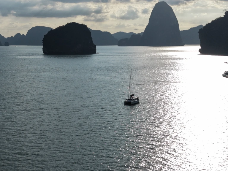 Wynajmij Leopard Catamarans / Robertson & Caine Leopard 39 w Mai Khao