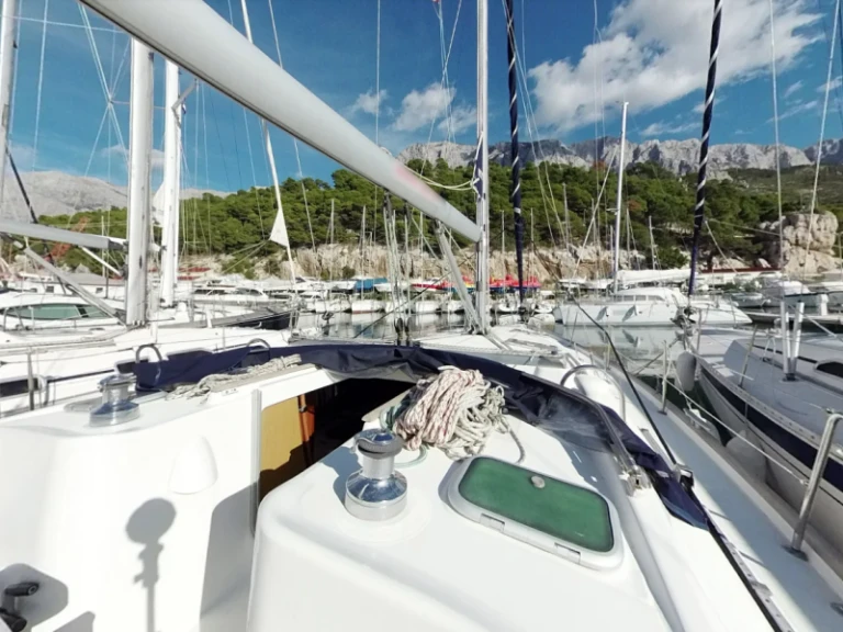 Wynajem łodzi Pirovac tanio Oceanis 411 Clipper