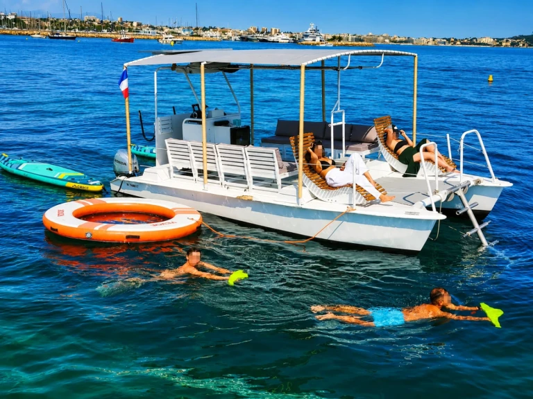 Wynajem łodzi Caparros Catabarge w Golfe-Juan na SamBoat 