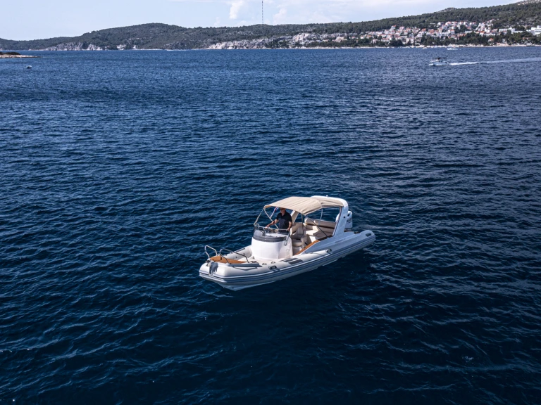 Wynajem w Hvar- Aquamax B 23 F na SamBoat
