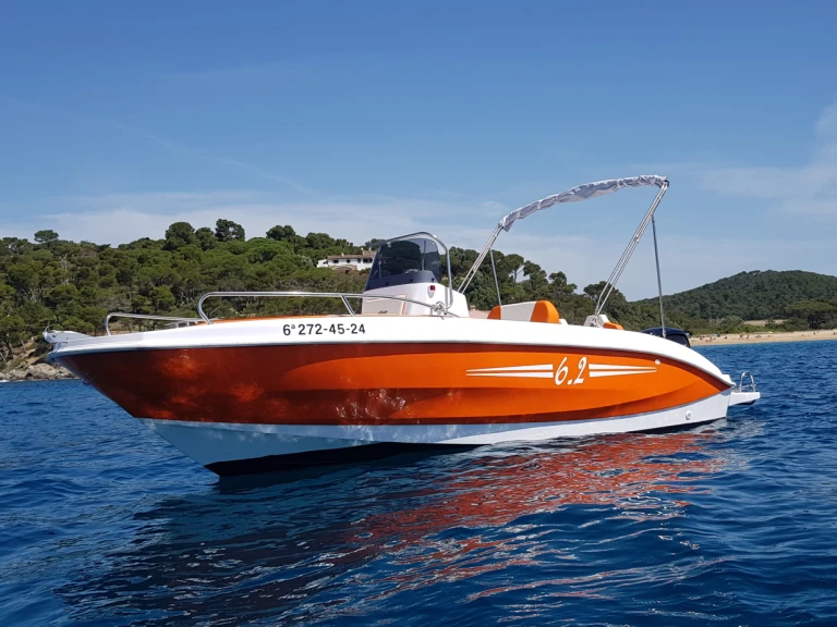 Wynajem Motorówka Marine z patentem 