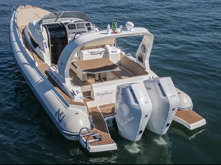 Wynajem łodzi Nuova Jolly Prince 33 Sport Cabine w Propriano na SamBoat 