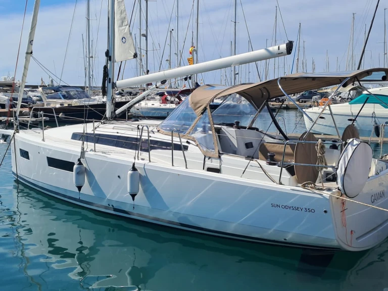 Wynajmij Żaglowiec z lub bez skippera Jeanneau w Marina deportiva de Menorca