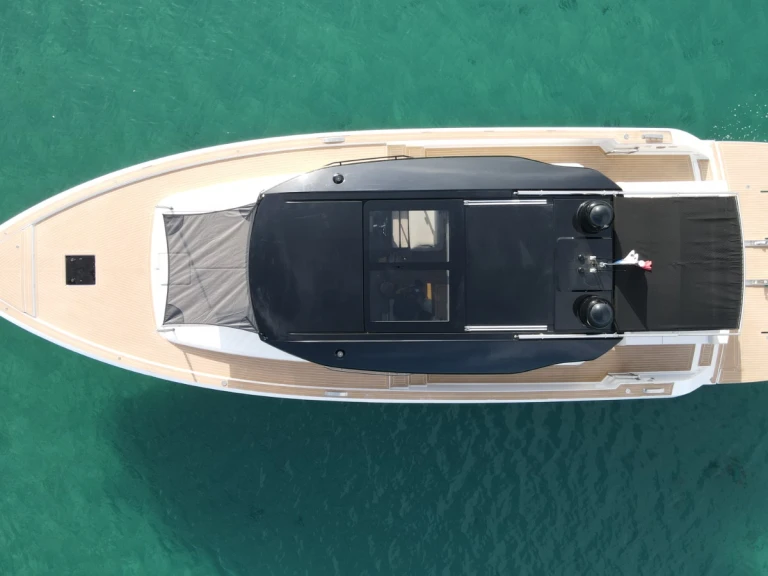 Wynajem łodzi Baie de Bandol tanio GT 52
