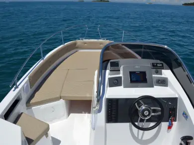 Wynajem Motorówka w Kotor - Marinello Eden 22