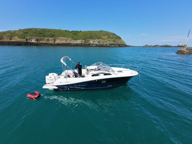 Wynajmij Jeanneau Cap Camarat 8.5 WA w Saint-Quay-Portrieux