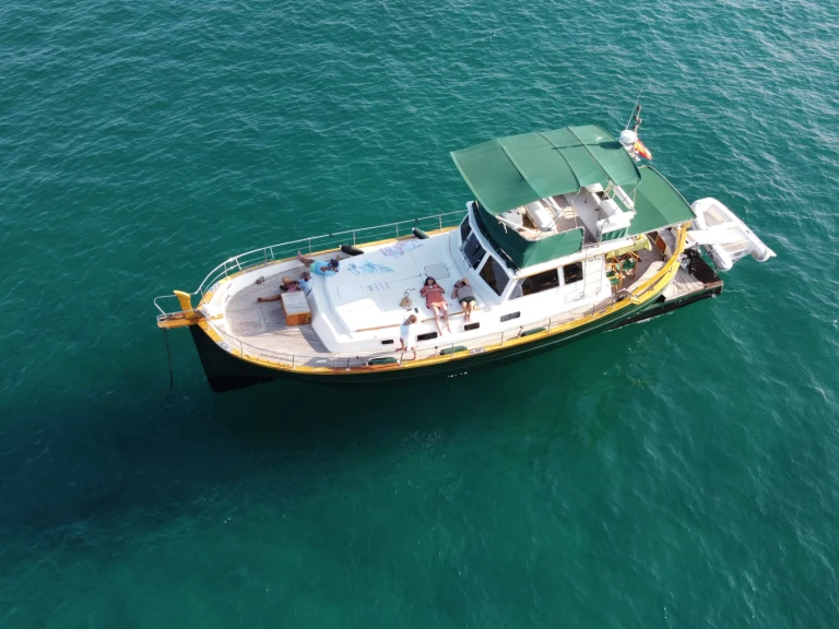 Wynajmij Motorówka z lub bez skippera Menorquin-Yachts w Mahon